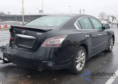 2014 Nissan Maxima 3.5 S/3.5 Sv z USA, uszkodzony, nr VIN 1N4AA5AP3EC454555